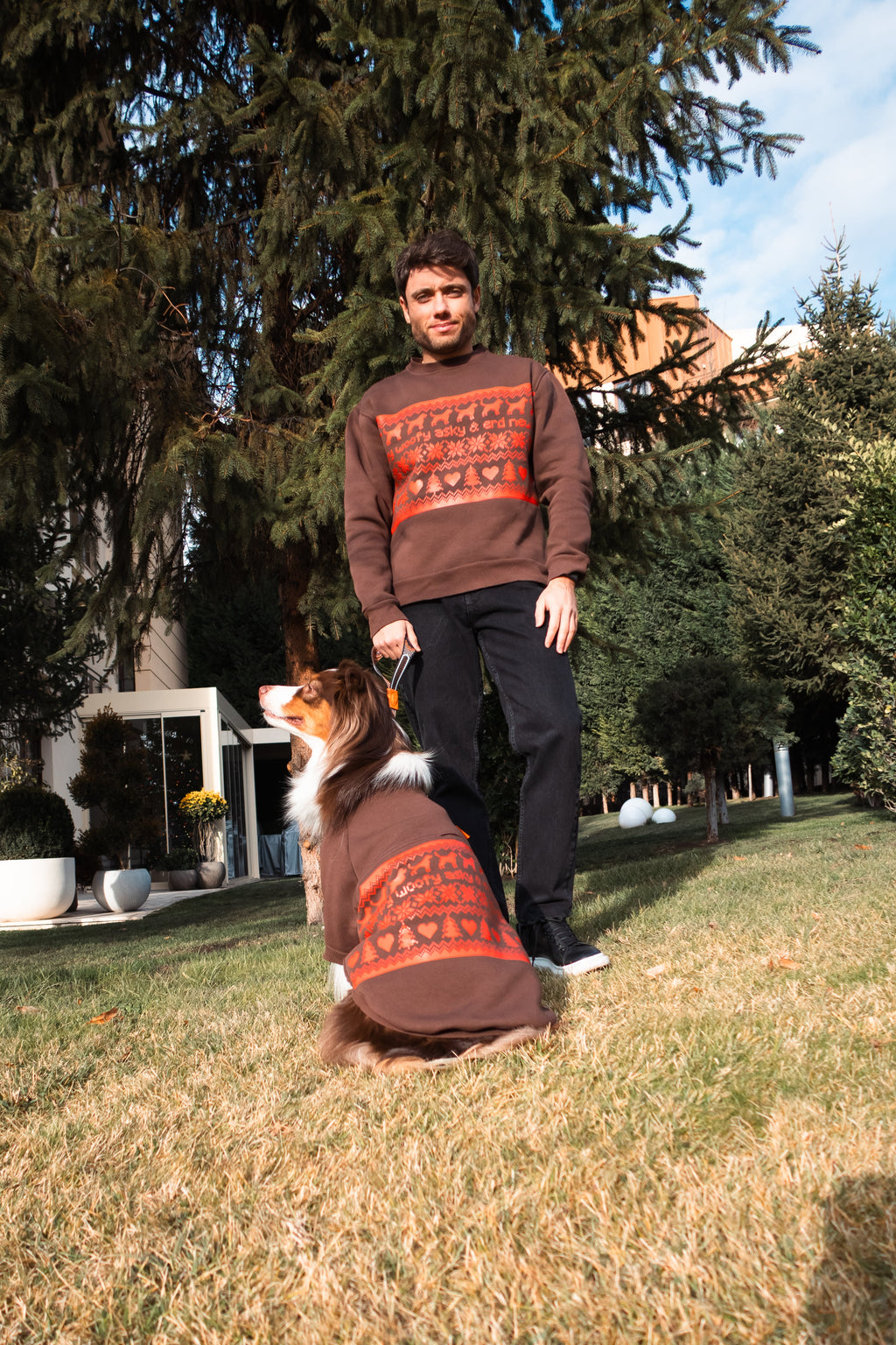 AskyxHuman | Woofmas | Chestnut Classic