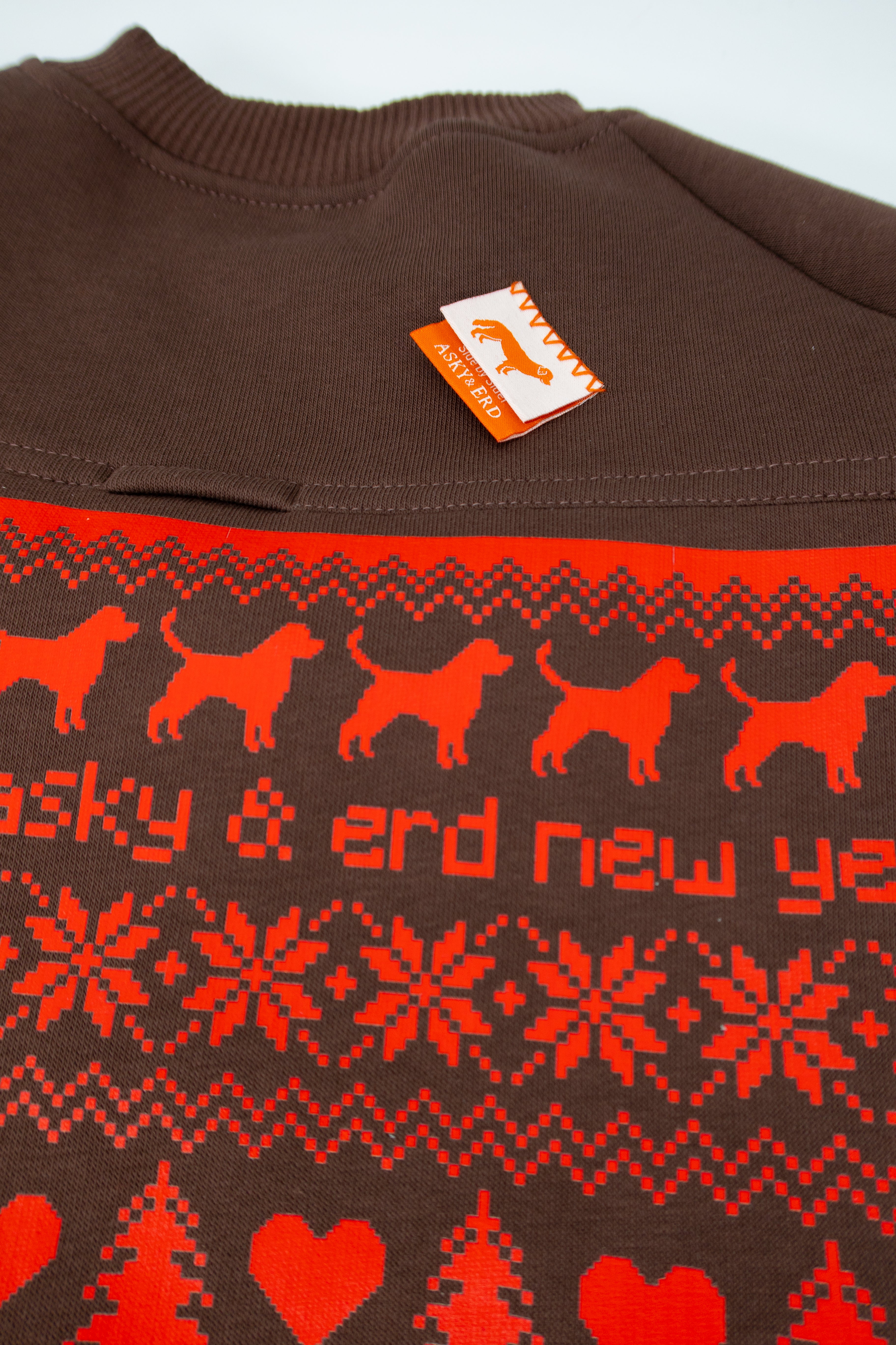 Woofmas | Chestnut Classic