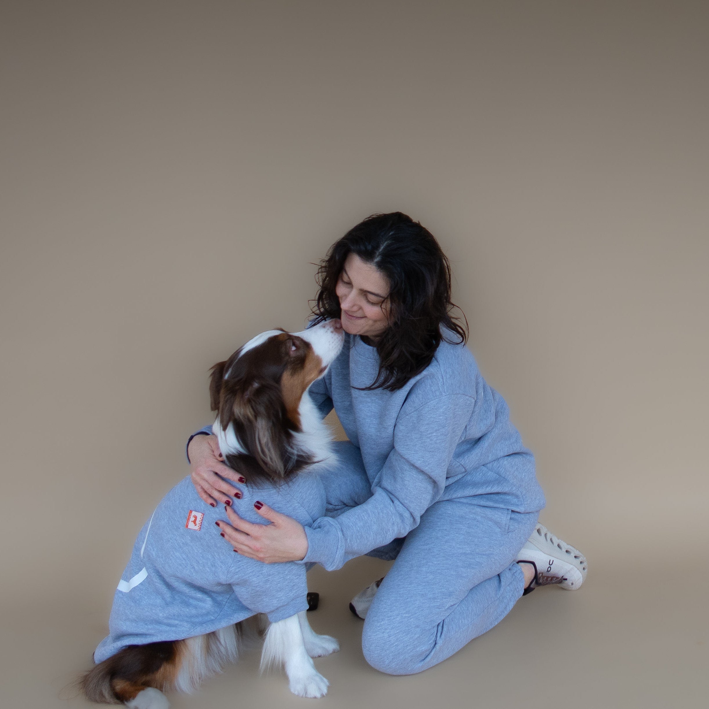 AskyxHuman | Love Paws Sweatshirt | Heather Grey